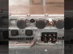 472930A (FRMF) is een Nokia Flexi Radiofrequentiemodule voor 800MHz FDD-LTE-netwerken