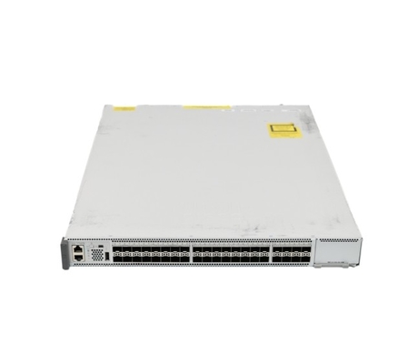 C9500-40X-A Cisco Switch Catalyst 9500 40-poort 10Gig-switch, netwerkvoordeel