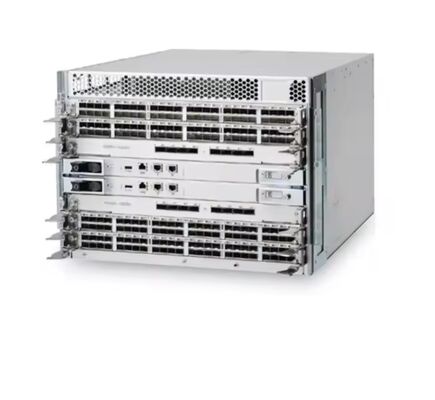 Brocade BR-DCX8518-B-0001 DCX 8510-8 SAN Backbone Director Switch, 10,2 Tbps, 16G FC, Enterprise-bundel