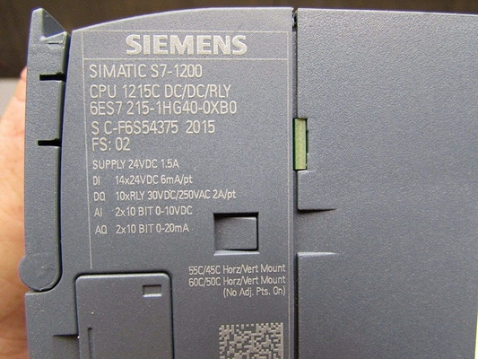 De Module van Siemens 6ES7 215-1AG40-0XB0 Nieuw in Originele Pakketlevering voor Dit Punt is 2-3 Weken