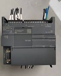 6ES7288 3AE04 0AA0 ging Programmeerbare PLC van het Logicacontrolemechanisme Industriële Controle vooruit