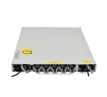 C9500-40X-A Cisco Switch Catalyst 9500 40-poort 10Gig-switch, netwerkvoordeel