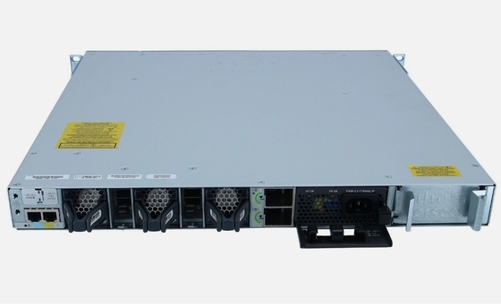Cisco Catalyst 9300L Schakelaars 48-poort Vaste uplinks PoE+ 4X1G Uplinks Network Advantage C9300L-48P-4G-A
