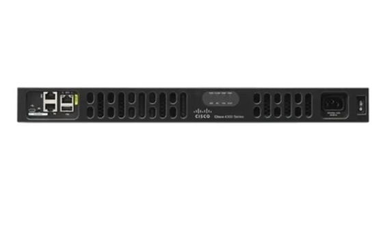 ISR4431-K9 ondersteunt 3 netwerkinterface-modules NIM-slots levert 500 Mbps tot 1 Gbps totale doorvoer