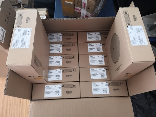 AirEngine 5761-21 Huawei Indoor Access Points 11ax Interieur, 2 + 4 Dual Frequency, Smart Antenna, USB, Bluetooth