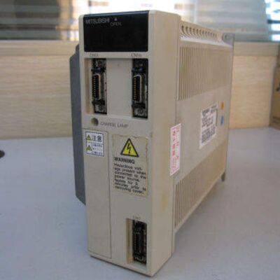 Mitsubishi MDS-A-SPJ-22 AC-servoaandrijving (2,2 kW, 200-230 V)