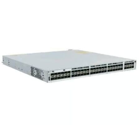 Cisco Catalyst 9300 Switch met 48 UPOE-poorten, 256 Gbps schakelcapaciteit en 8 GB DRAM voor netwerken met hoge dichtheid