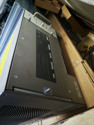 Cisco ASR-9904-router met 2x10G/IG Service Edge Line Card (BRAS)-configuratie