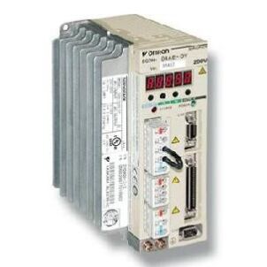 Yaskawa SGDH-10DE-OY Sigma-II 1kW 400V servoaandrijving