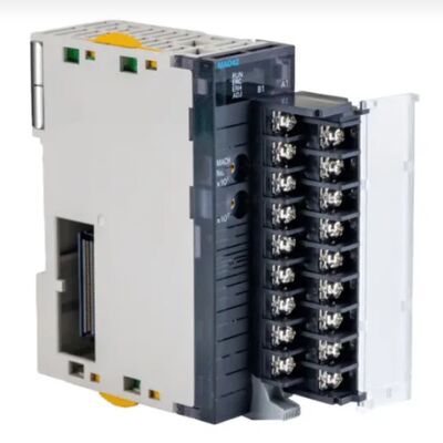 Omron CJ1W-MAD42 analoge I/O-module voor PLC uit de CJ-serie