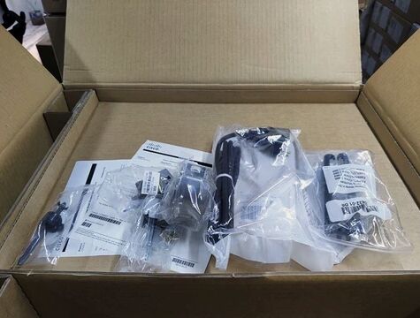 C9300-24T-E Layer 3 Managed Gigabit Switch, 24×1G RJ45-poorten, Enterprise-klasse Core/Aggregatieswitch