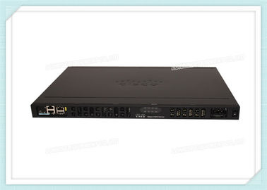 ISR4331-V/K9 Cisco Industrial Network Router 3 WAN / LAN-poorten 2 SFP-poorten 100 Mbps - 300 Mbps Voice Bundle
