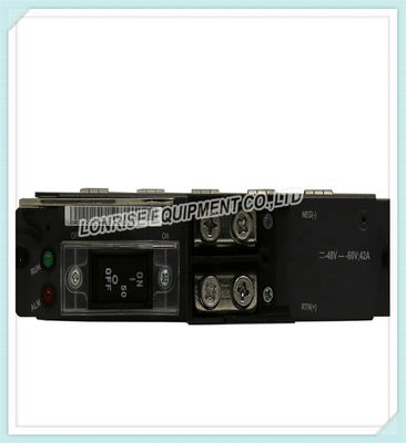 02310MKG Huawei CR5MPWRBX070 Internet Power Box 2200W is een krachtige AC Power Box (2200W) ontworpen voor netwerkprofessionals en bedrijfsomgevingen.