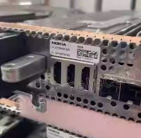 Nokia FRHF 472849A  Een Flexi Radio Frequentie Module (RFM) voor Draadloze Infrastructuur