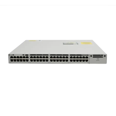 Cisco C9300-48P-E Catalyst 9300 48-poorts PoE+ Network Essentials-switch voor bedrijfsnetwerken