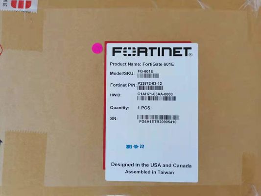 Groeven van de Reeksfortigate 601E 2x 10 GE SFP+ van fg-601E Fortinet NGFW de Middellange afstands